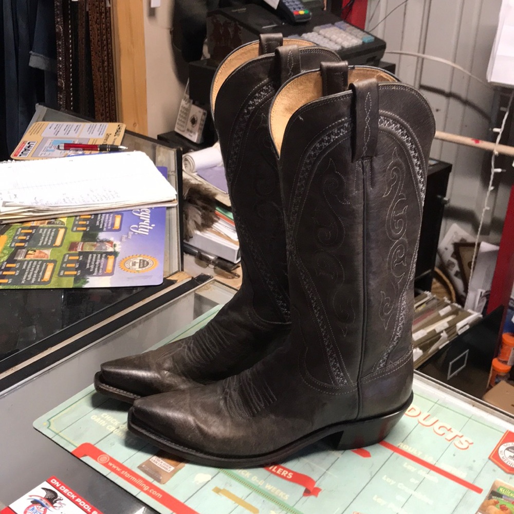 Lucchese 8b worn once. Gorgeous boots